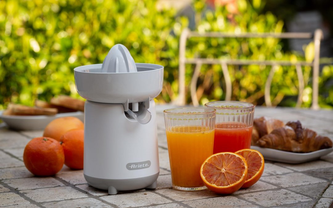 Extracteurs de jus avec bec verseur anti-goutte