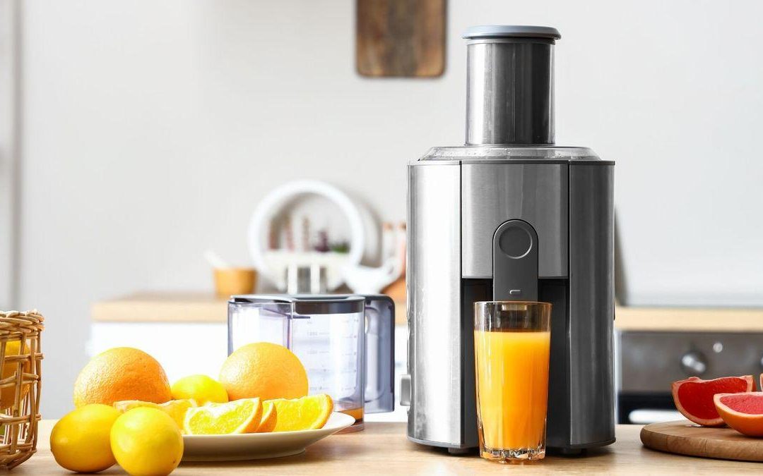 Comment choisir un extracteur de jus pour débuter dans les jus maison