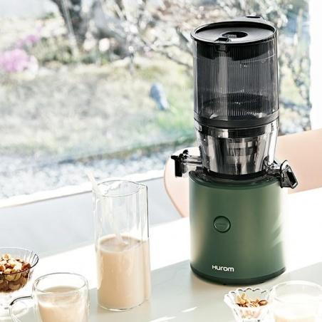 Extracteurs de jus horizontaux versus verticaux pour les jus verts